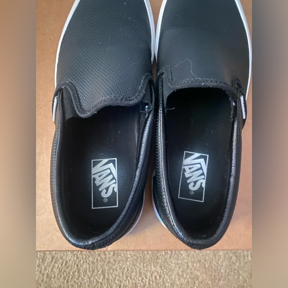 🖤Worn Once! Black Leather Slip-On Vans- M8.5/W10🖤 - Picture 3 of 7